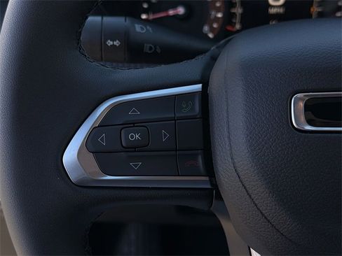 New 2026 Jeep Compass Latitude image 24