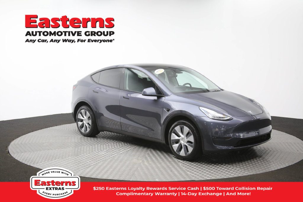 Used 2023 Tesla Model Y Long Range AWD/4WD image 44