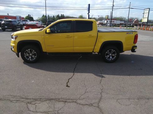 Used 2015 Chevrolet Colorado Z71 w/ Trail Boss Edition image 10