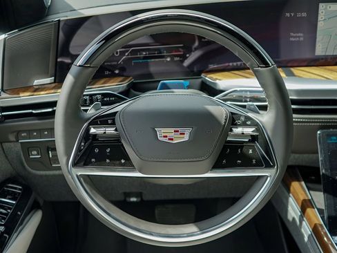 New 2026 Cadillac Escalade Platinum Sport w/ LPO, ONYX Package image 24