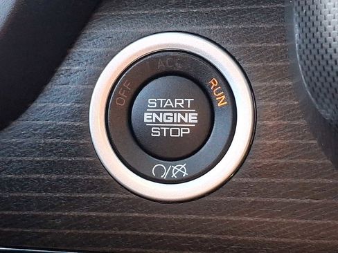 Used 2024 RAM 2500 Limited image 26