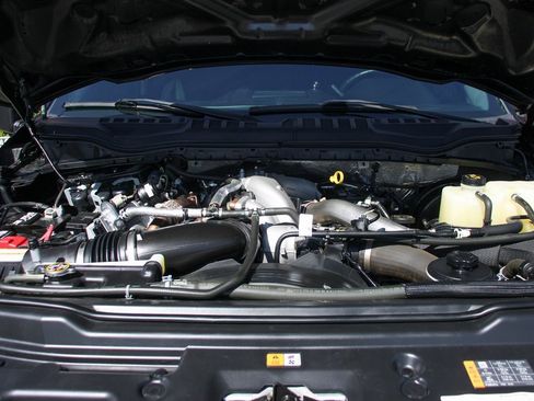 Used 2021 Ford F250 Lariat image 12