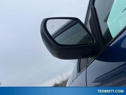 Certified 2024 Ford Edge SE image 42