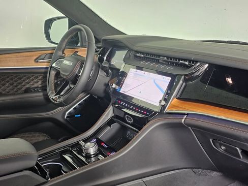 New 2026 Jeep Grand Cherokee L Summit AWD/4WD image 41