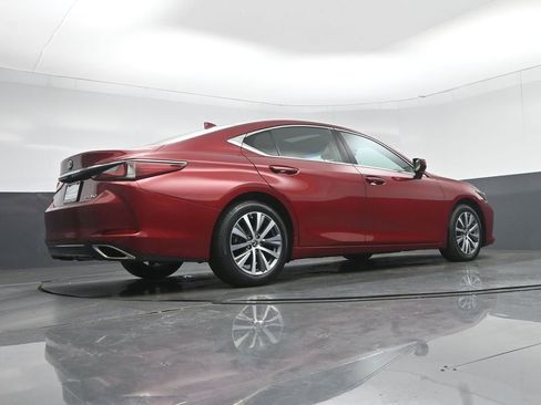 Used 2019 Lexus ES 350 w/ Premium Package FWD image 57