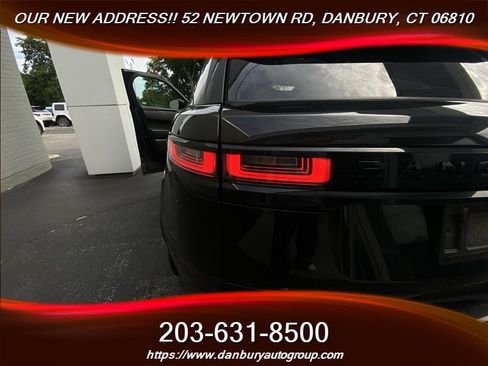 Used 2019 Land Rover Range Rover Velar S AWD/4WD image 18