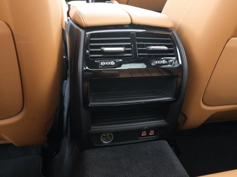 Used 2023 BMW M550i xDrive w/ Executive Package AWD/4WD image 35
