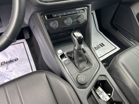 Used 2024 Volkswagen Tiguan Wolfsburg Edition image 22