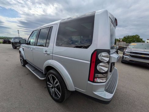 Used 2016 Land Rover LR4 HSE LUX AWD/4WD image 3