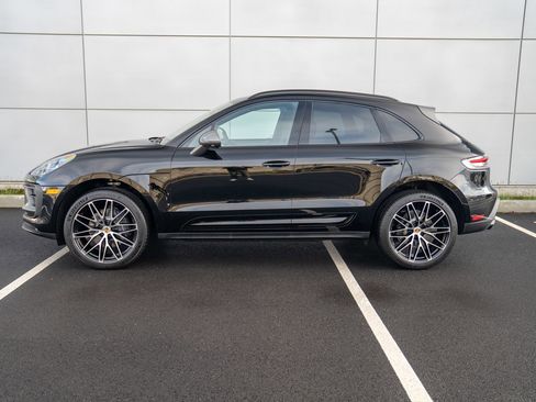 New 2026 Porsche Macan Turbo image 2