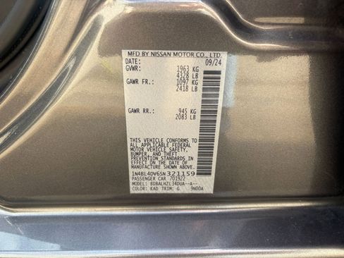 Used 2025 Nissan Altima 2.5 SV image 29