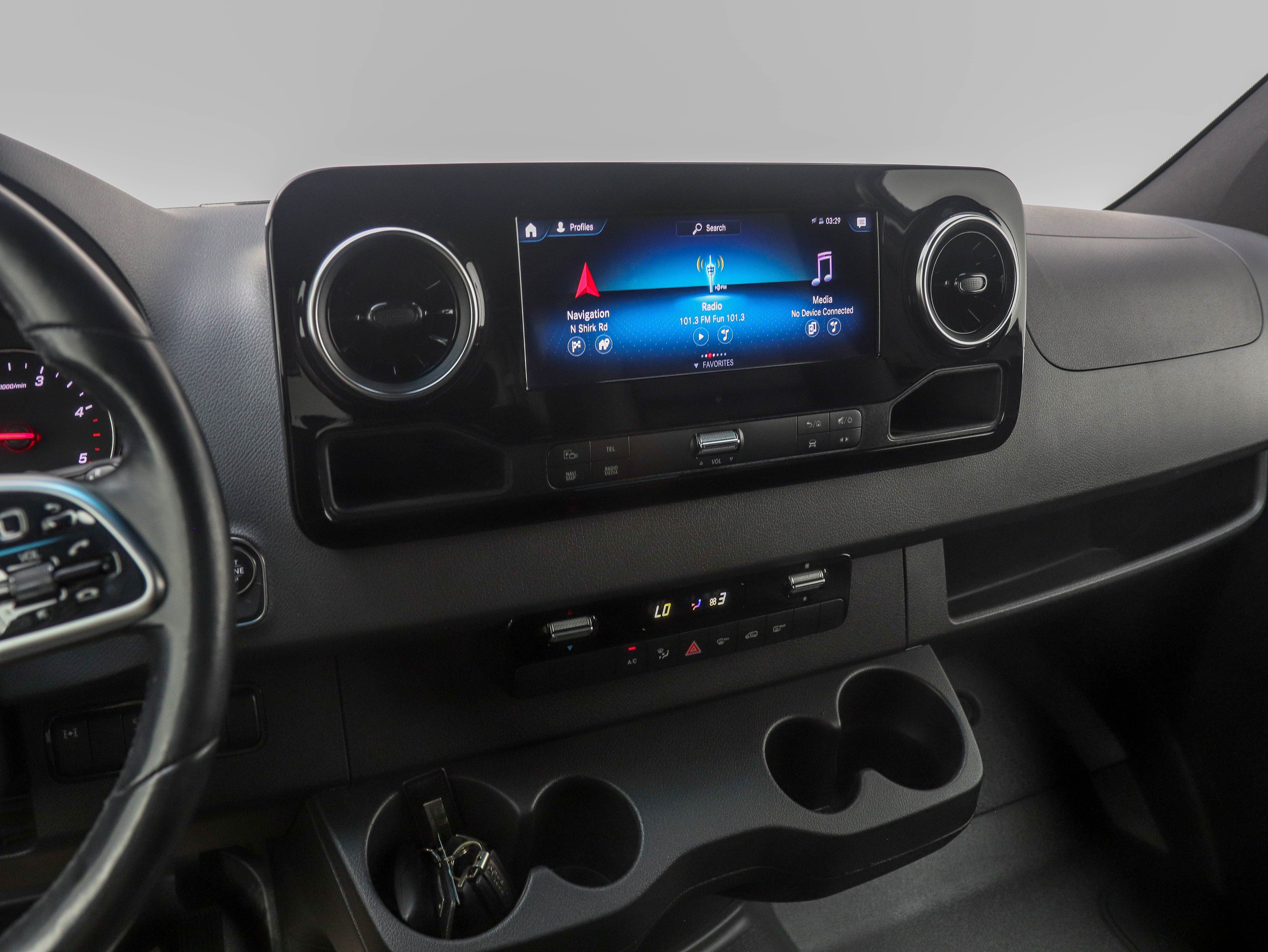 Used 2019 Mercedes-Benz Sprinter 4x4 144 image 26