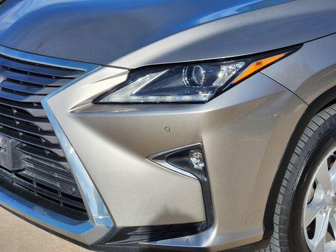 Used 2017 Lexus RX 350 FWD w/ Premium Package image 6