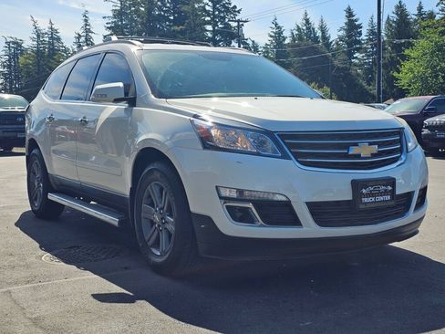 Used 2015 Chevrolet Traverse LT AWD/4WD image 7