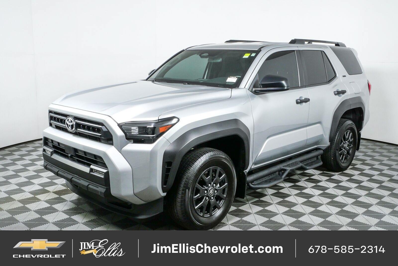Used 2025 Toyota 4Runner SR5 RWD image 24