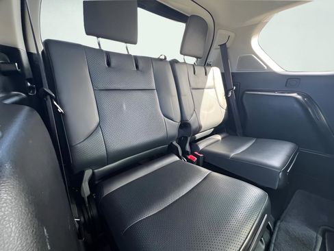 Used 2017 Lexus GX 460 Luxury AWD/4WD image 26