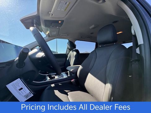 New 2026 Kia Carnival EX FWD image 13