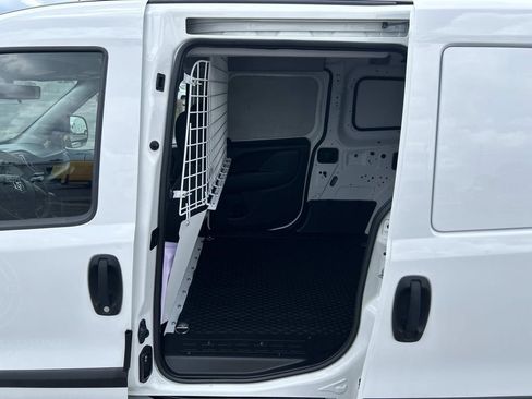 Used 2021 RAM ProMaster City Tradesman FWD image 20