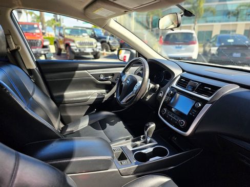 Used 2018 Nissan Altima 2.5 SR w/ SR Special Edition image 25