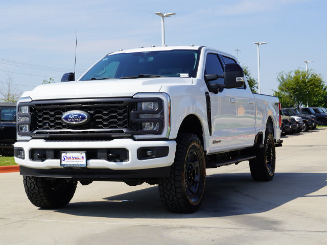 Used 2024 Ford F250 Lariat w/ Sport Appearance Package AWD/4WD image 2