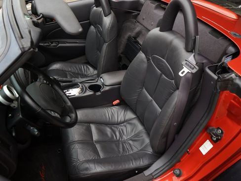 Used 2001 Plymouth Prowler image 9