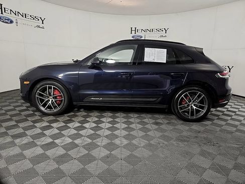 Used 2023 Porsche Macan S AWD/4WD image 8