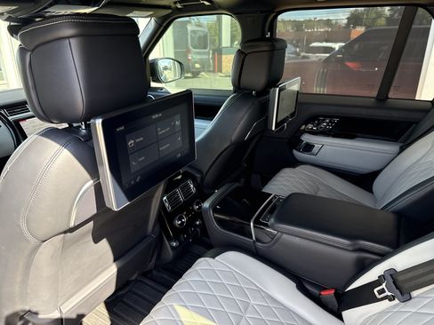 Used 2019 Land Rover Range Rover SV Autobiography Dynamic AWD/4WD image 38