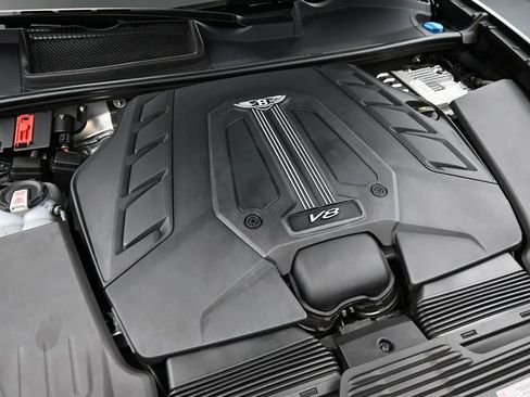 Certified 2023 Bentley Bentayga AWD/4WD image 35