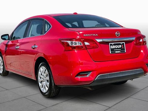 Used 2017 Nissan Sentra SV image 11