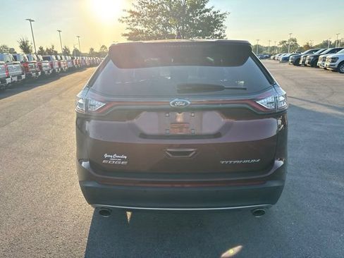 Used 2016 Ford Edge Titanium w/ Equipment Group 302A FWD image 5