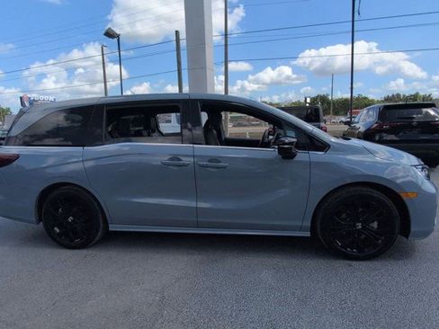 Used 2025 Honda Odyssey Sport-L image 5