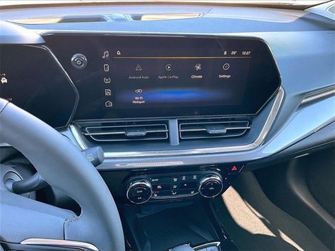 New 2026 Chevrolet Trax ACTIV w/ Sunroof Package image 11