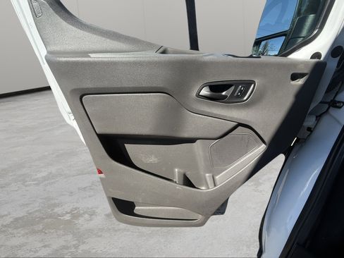 Used 2023 Ford Transit 350 XLT image 20