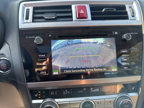 Used 2017 Subaru Outback 3.6R Limited image 6