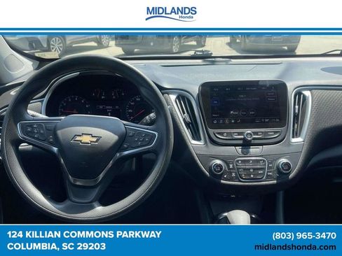 Used 2024 Chevrolet Malibu LT FWD image 12