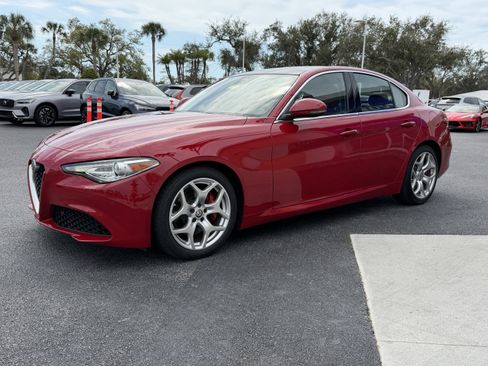 Used 2021 Alfa Romeo Giulia Ti w/ Active Assist 2 Package TI image 7