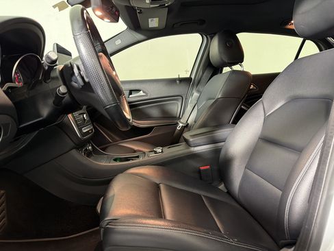 Used 2019 Mercedes-Benz GLA 250 image 5
