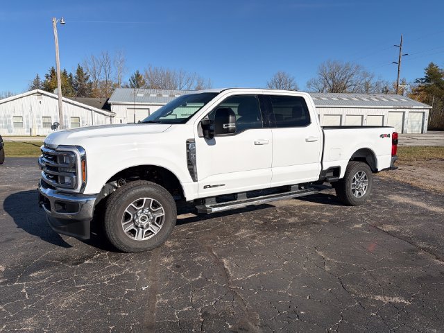 Used 2026 Ford F250 Lariat AWD/4WD image 2