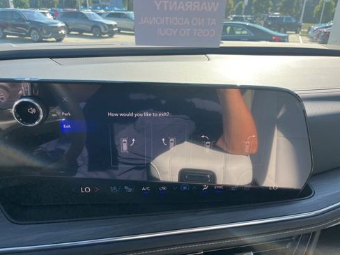 New 2026 Chevrolet Suburban Premier w/ Sun And Tow Package image 29