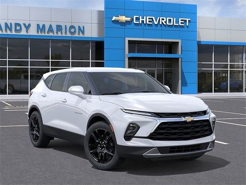New 2025 Chevrolet Blazer LT image 7
