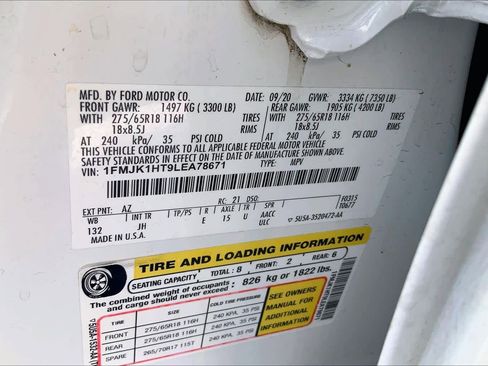 Used 2020 Ford Expedition Max XLT image 31