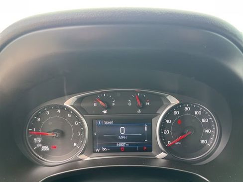 Used 2024 GMC Terrain SLE FWD image 20