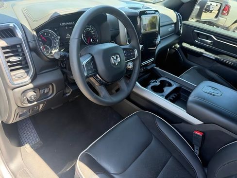 Used 2025 RAM 1500 Laramie w/ Sport Appearance Package AWD/4WD image 13