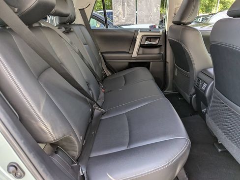 Used 2022 Toyota 4Runner TRD Sport w/ Technology Package AWD/4WD image 39
