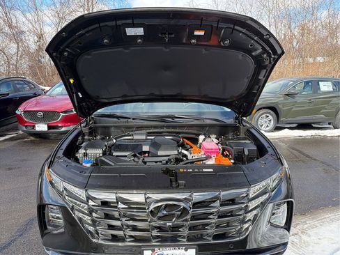 Certified 2024 Hyundai Tucson Limited image 11