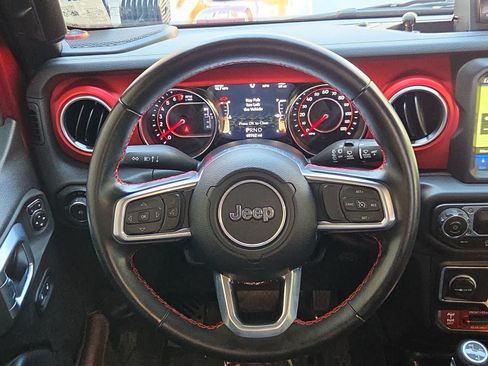 Used 2021 Jeep Wrangler Rubicon AWD/4WD image 18
