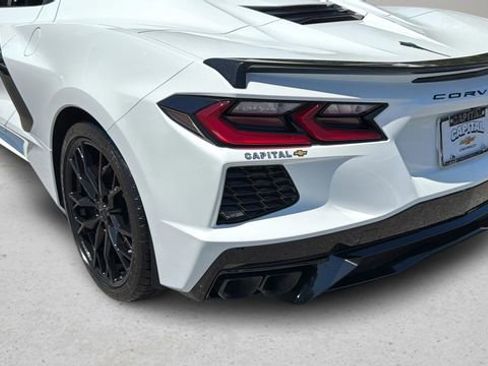 Used 2024 Chevrolet Corvette Stingray Preferred Conv w/ Stealth Interior Trim Package RWD image 33
