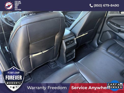 Used 2023 Ford Edge SEL image 32