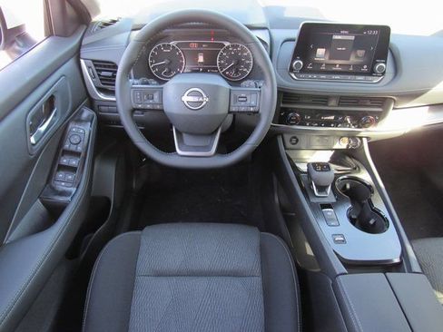 New 2026 Nissan Rogue SV w/ Cold Weather Package image 10