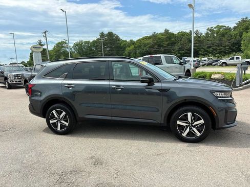 Used 2021 Kia Sorento EX AWD/4WD image 2